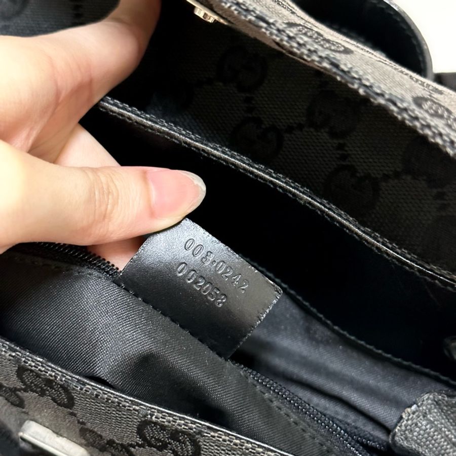 Gucci 黑老花小後背包 95新以上✨雙肩包 ☑️男女都適合🔥男生後背包🔥女生後背包-14