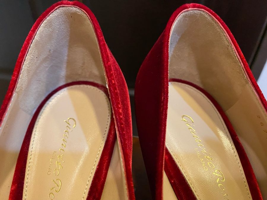 GIANVITO ROSSI 紅絲絨細跟鞋-5