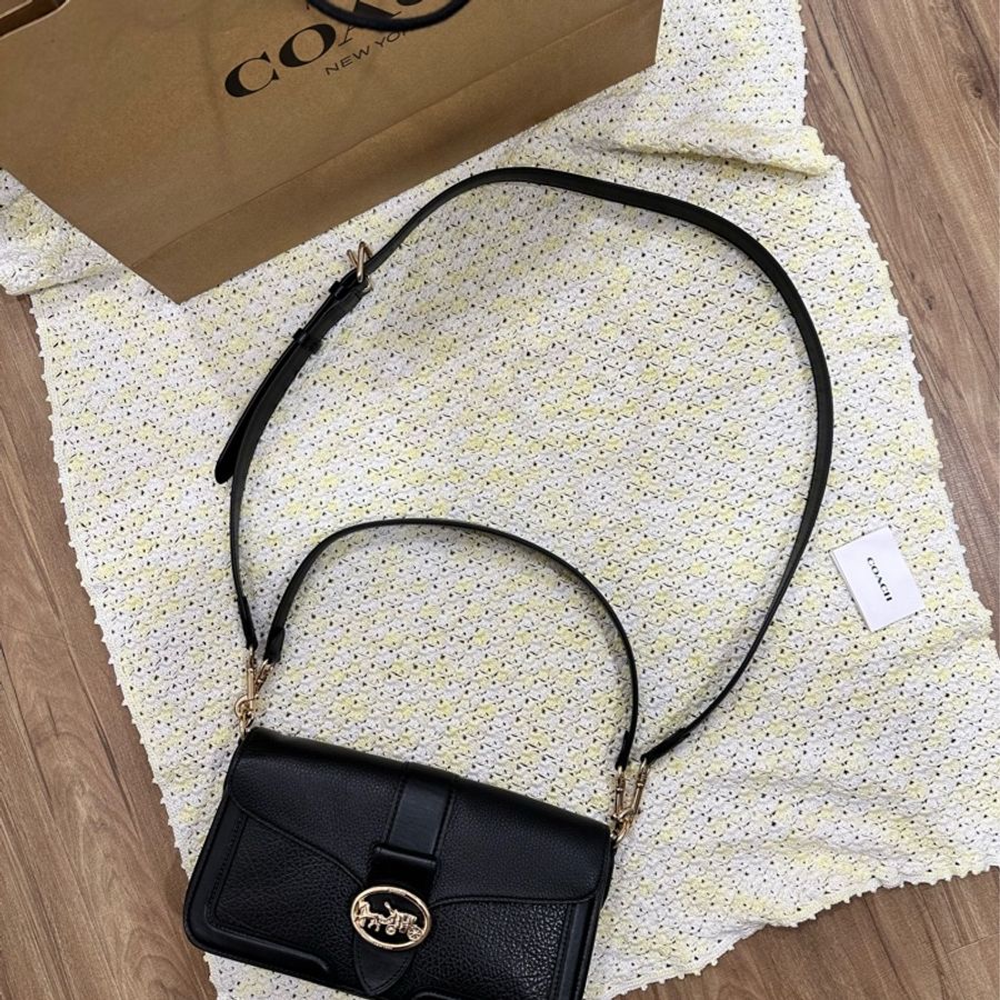 Coach 金色馬車LOGO 雙背帶手拿肩斜兩用酒神包 附原廠紙袋-1