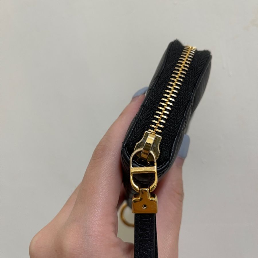 DIOR Caro新款柔軟小牛皮Cannage 藤格紋圖案縫線 卡片零錢包-15