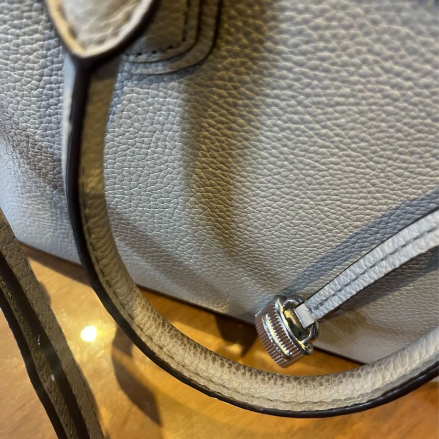 Michael Kors 35T8GAFM2L 23*19*10 荔枝紋皮革鎖頭梯型手提/斜背包-大象灰-16