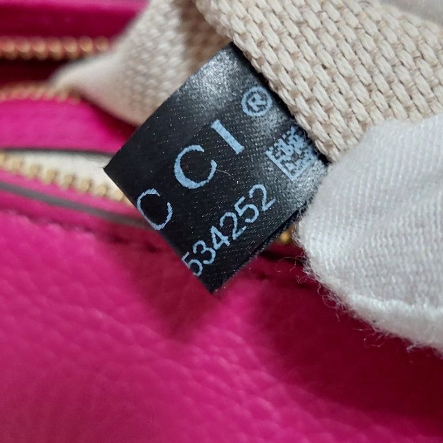 GUCCI 🎀現品實拍 🎀古馳 Soho牛皮大logo壓紋手提斜背二用包(369176-桃紅)-二手9.3成新-14