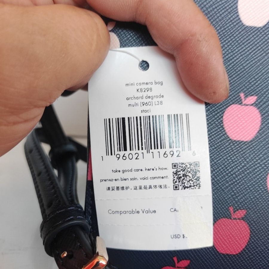 Kate Spade 經典款蘋果小相機包-14