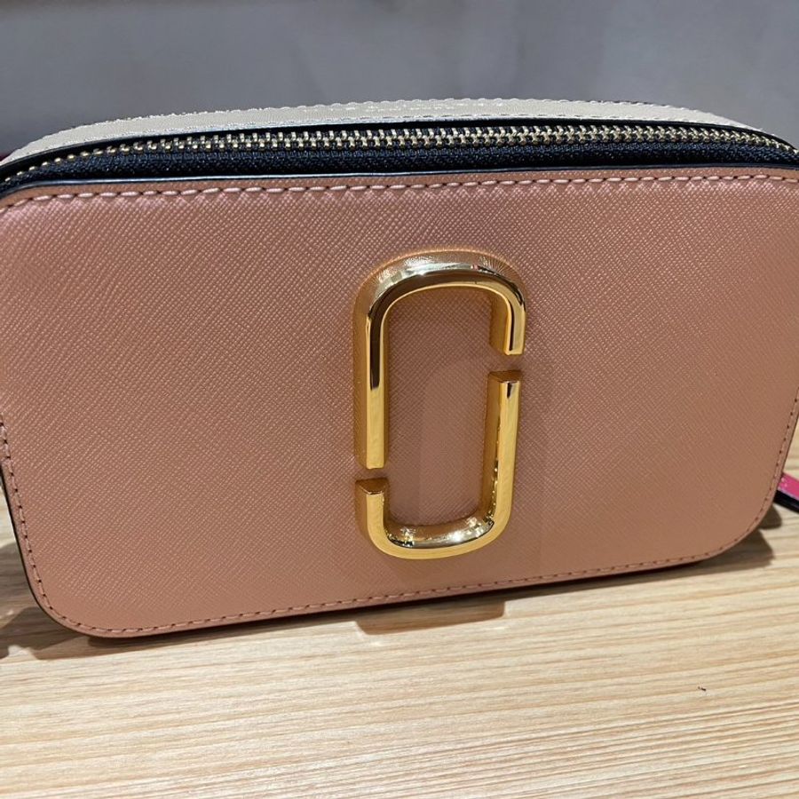 [近全新]MARC JACOBS相機包 小方包 UF019-1