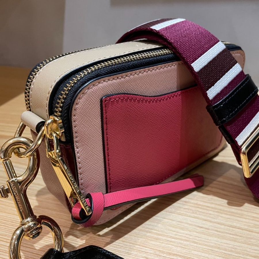 [近全新]MARC JACOBS相機包 小方包 UF019-3