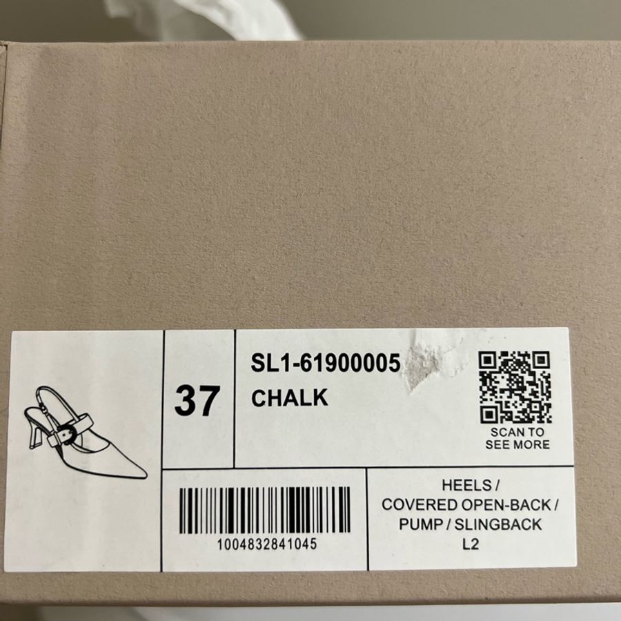 Charles & Keith-16