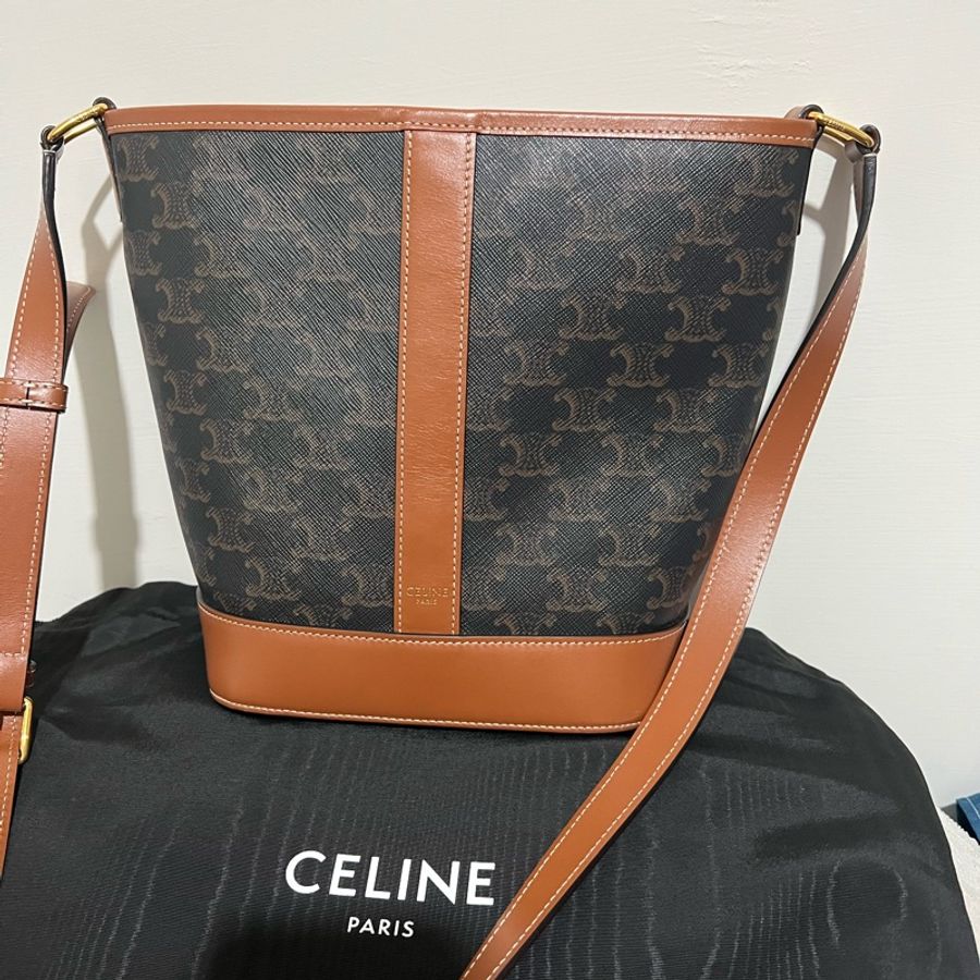 保留中！【CELINE】水桶包 小號經典款-5