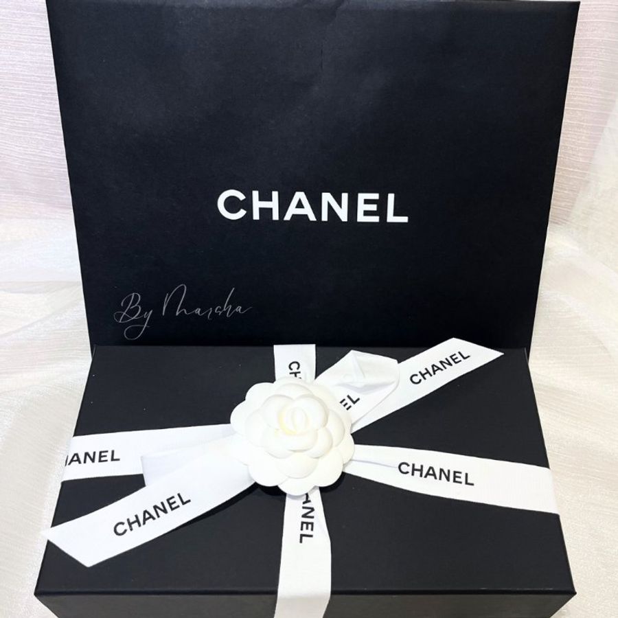 CHANEL CF 經典小羊皮黑金翻蓋長夾-8