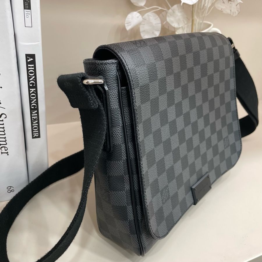 Louis Vuitton |黑灰棋盤格郵差包-8