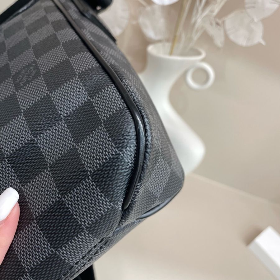 Louis Vuitton |黑灰棋盤格郵差包-19