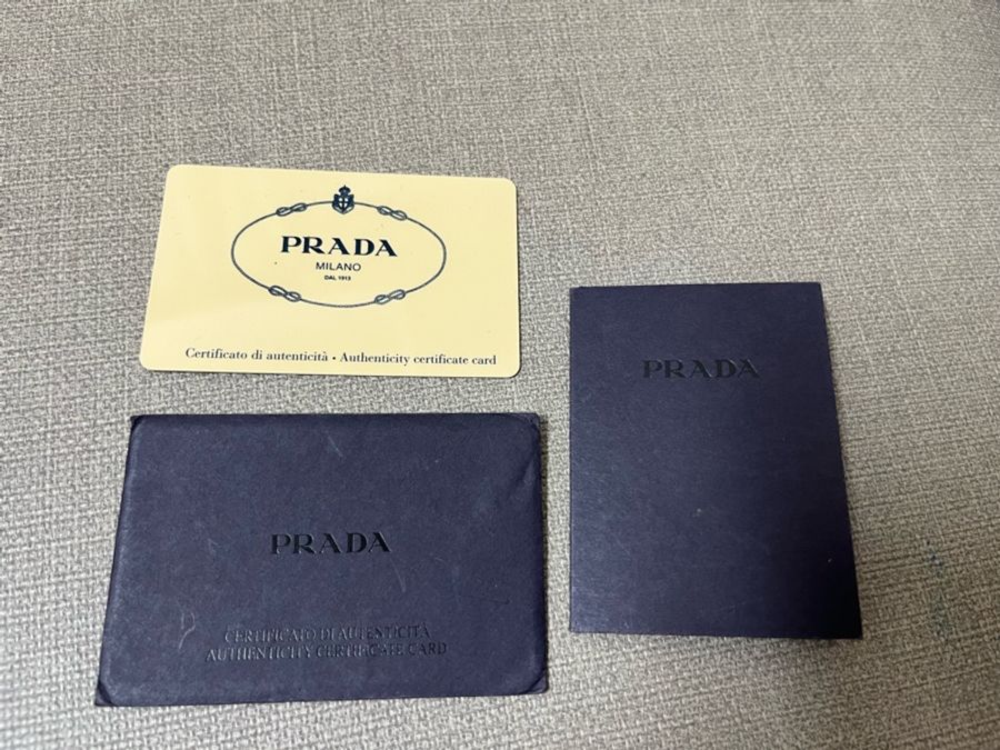 PRADA雙拼色全皮手提/肩背包-24