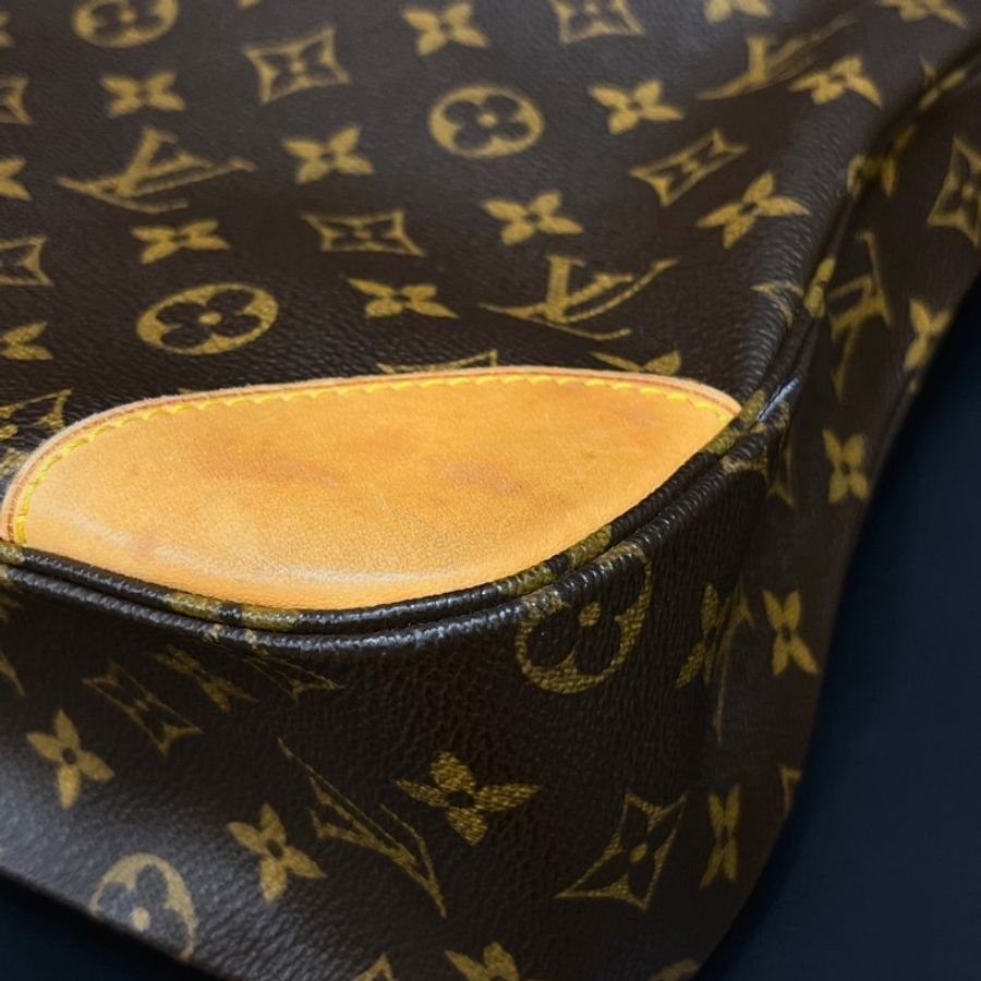 Louis Vuitton LV 老花字紋 VINTAGE 牛角包/肩背包-3