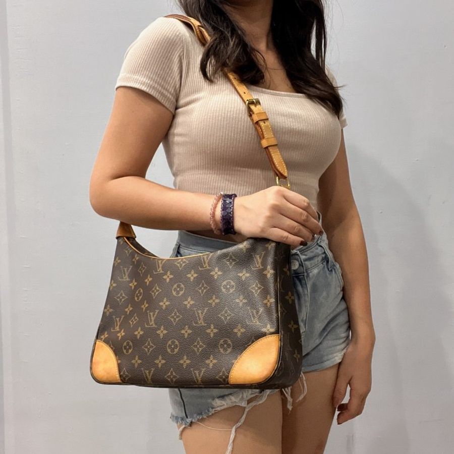 Louis Vuitton LV 老花字紋 VINTAGE 牛角包/肩背包-9