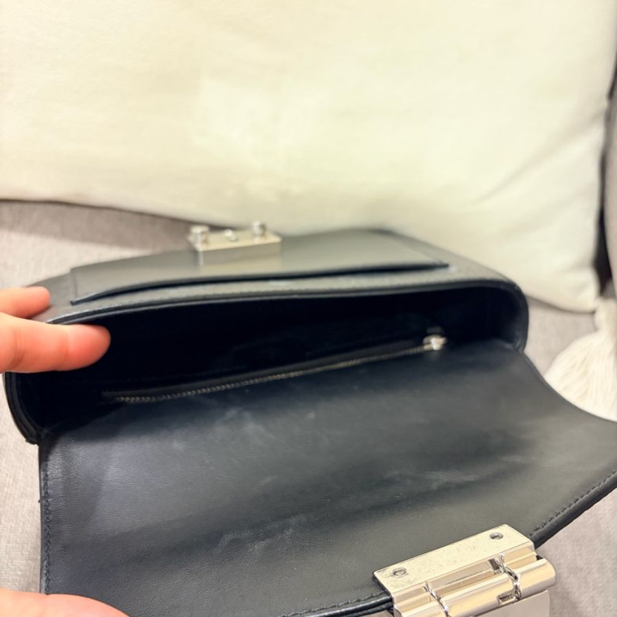 MCM 皮革 Millie 斜背包-2