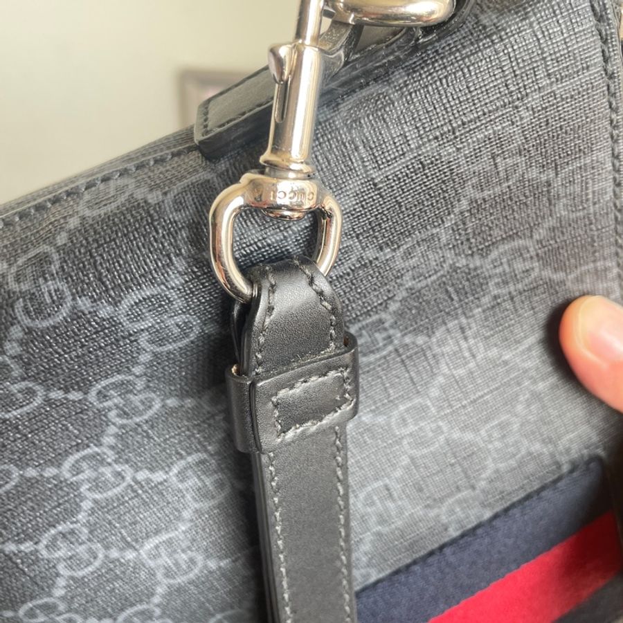 GUCCI supreme藍紅條紋拉鍊手拿包-4