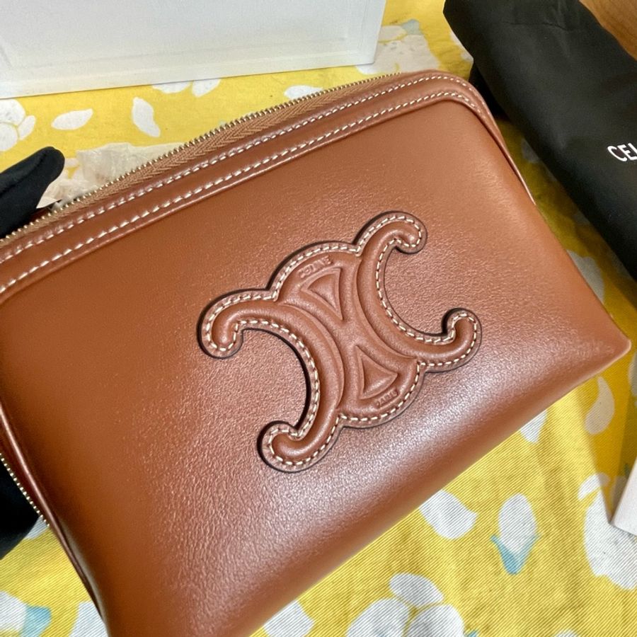 ❤️ Celine Triomphe 光滑牛皮 肩背小包 棕色-5