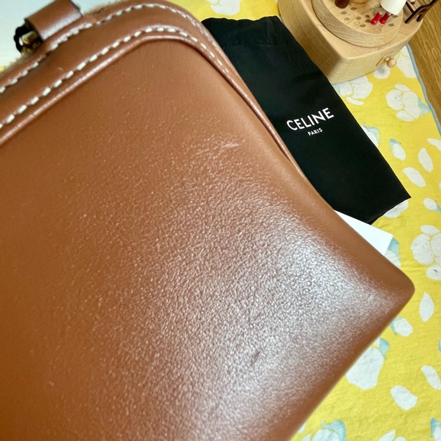 ❤️ Celine Triomphe 光滑牛皮 肩背小包 棕色-14