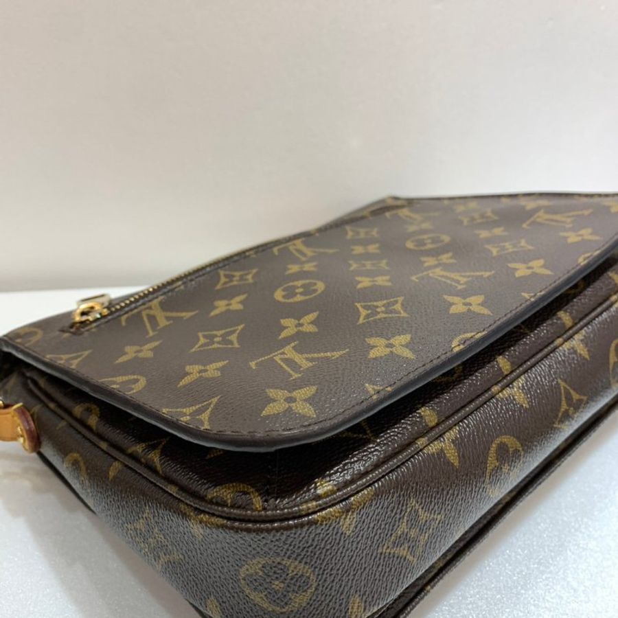 LV 斜背包/側背包/手提包/學院包/郵差包  M44875  85成新-7