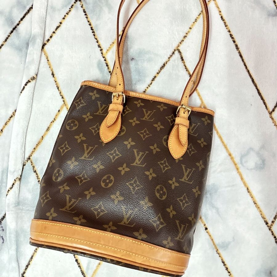 LOUIS VUITTON 水桶包 Bucket PM M42238-10