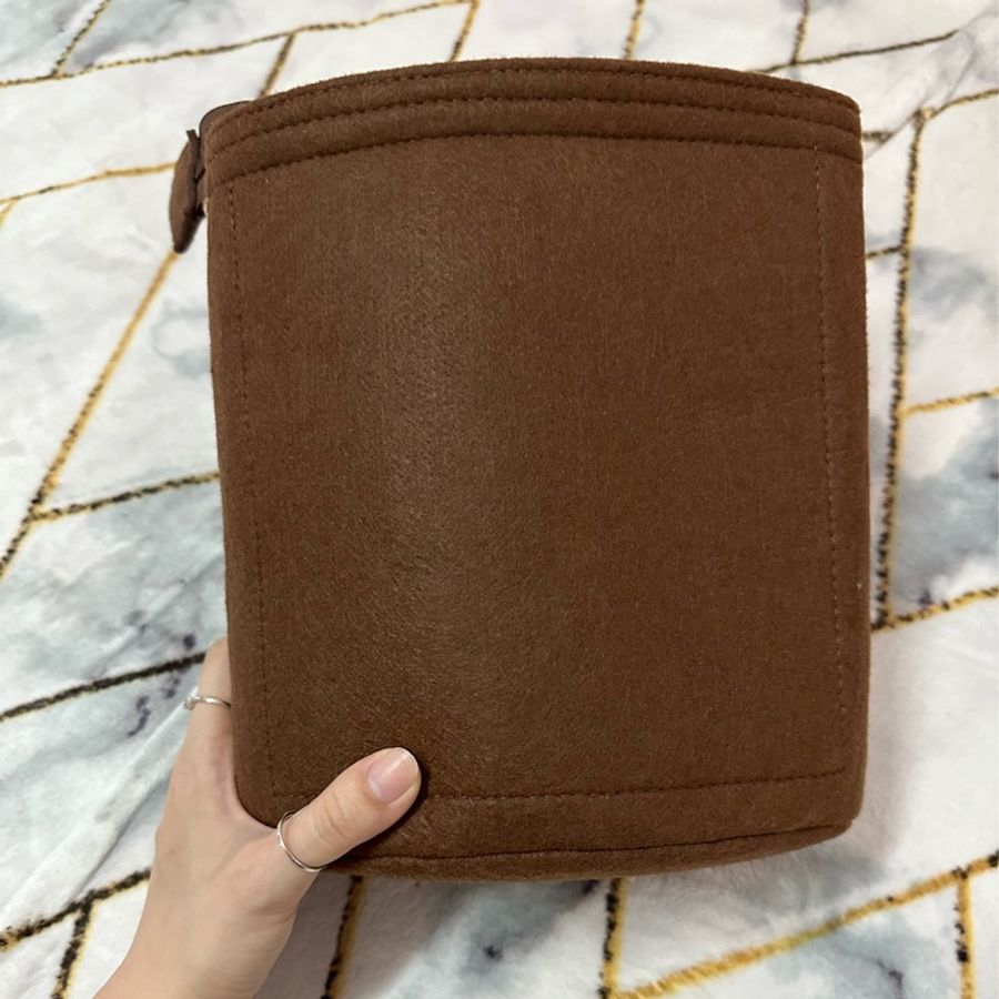 LOUIS VUITTON 水桶包 Bucket PM M42238-30