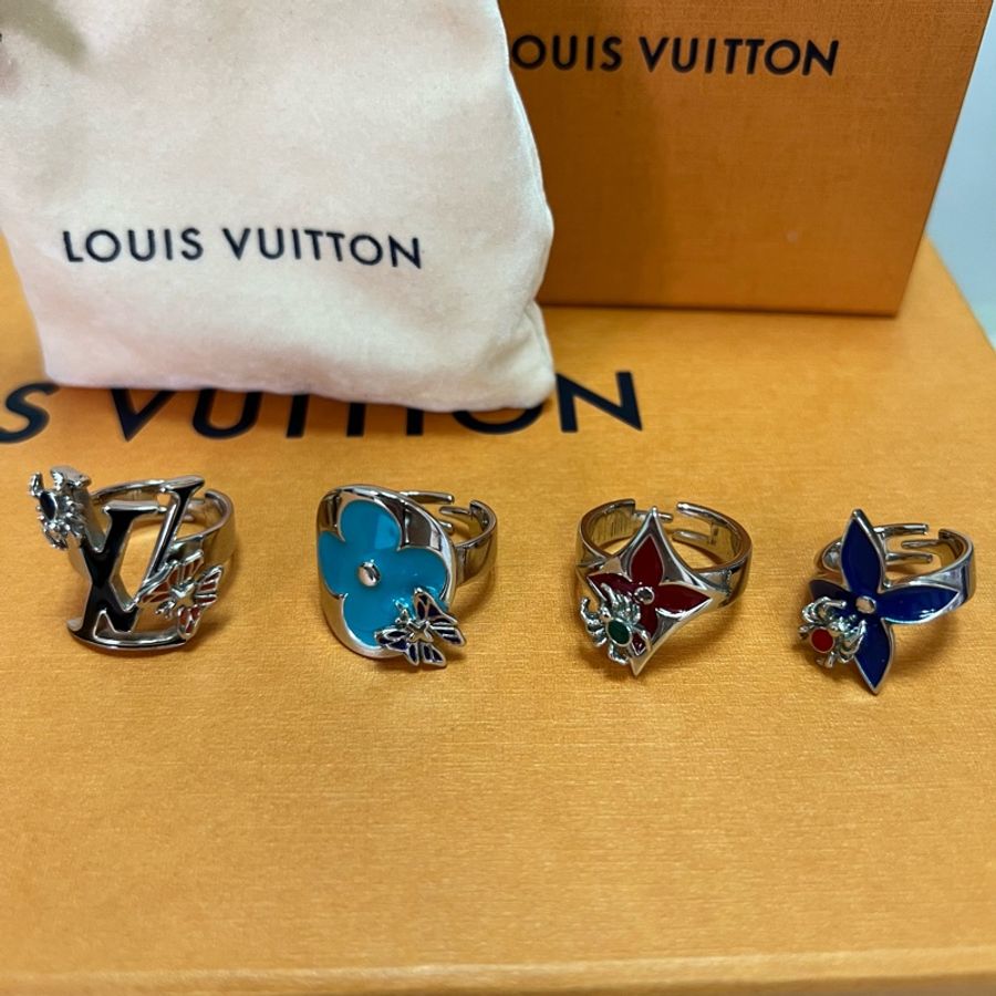 Louis Vuitton 4 件套 Berg 4LV 妖精的尾巴 (男士) M 尺寸-0