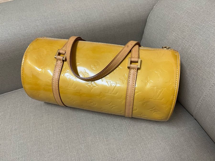 LV Vintage 漆皮壓紋圓筒包-10
