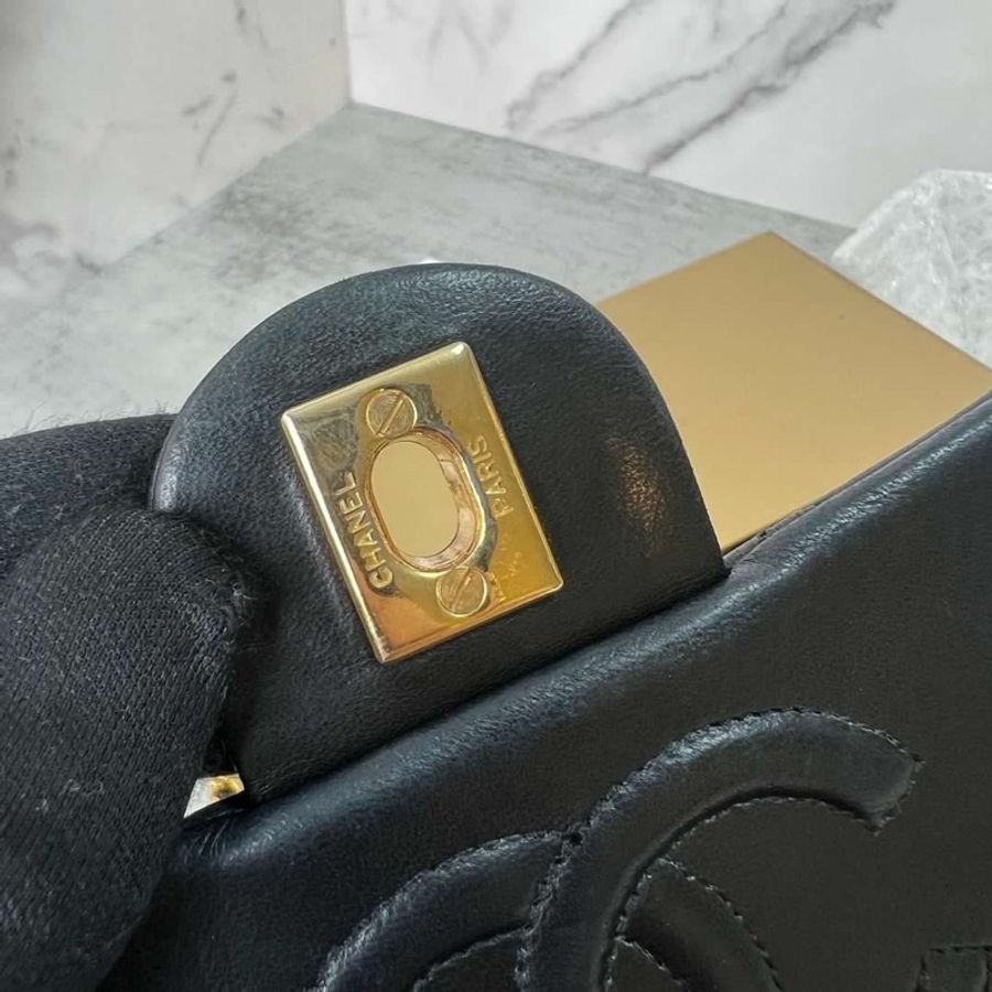 Chanel 黑色羊皮 中古Vintage方胖子 17cm-17