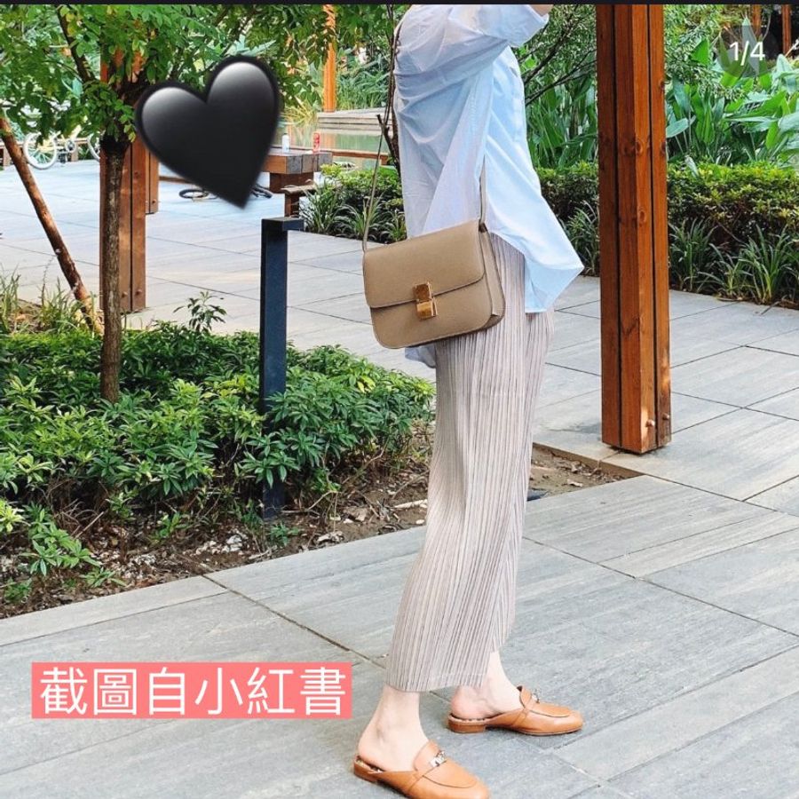 9.9成新 CELINE 奶茶色 BOX 中號 水波紋-1