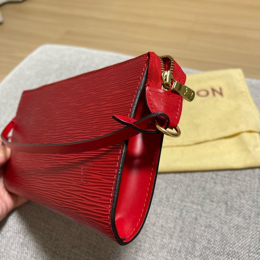 LV Vintage 經典紅色EPI 條紋 迷你肩背包 手拿晚宴包-6