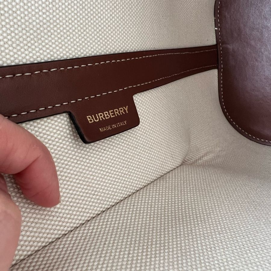 BURBERRY-7