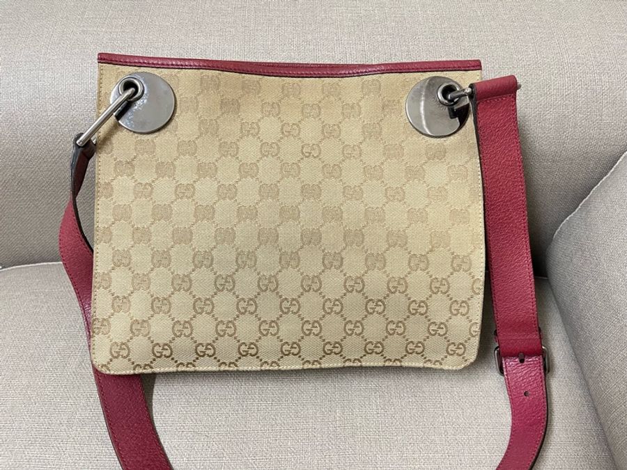 Gucci 經典緹花斜背包-11