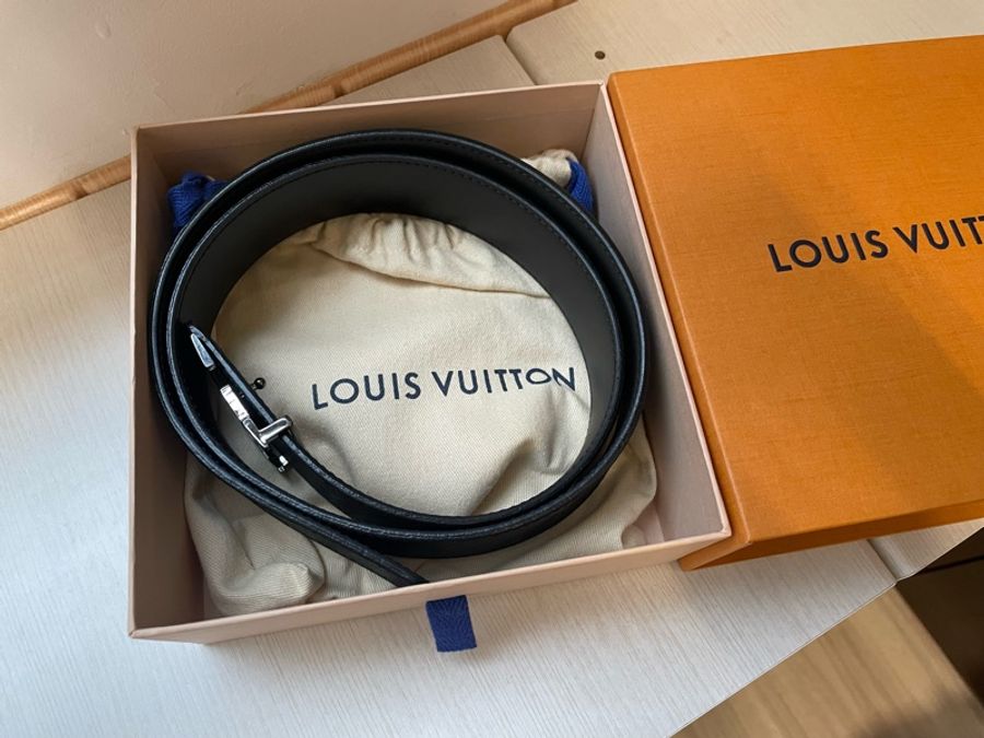 LOUIS VUITTON M9043V 40毫米雙面皮帶(LV皮帶 9-9.5成新)-5