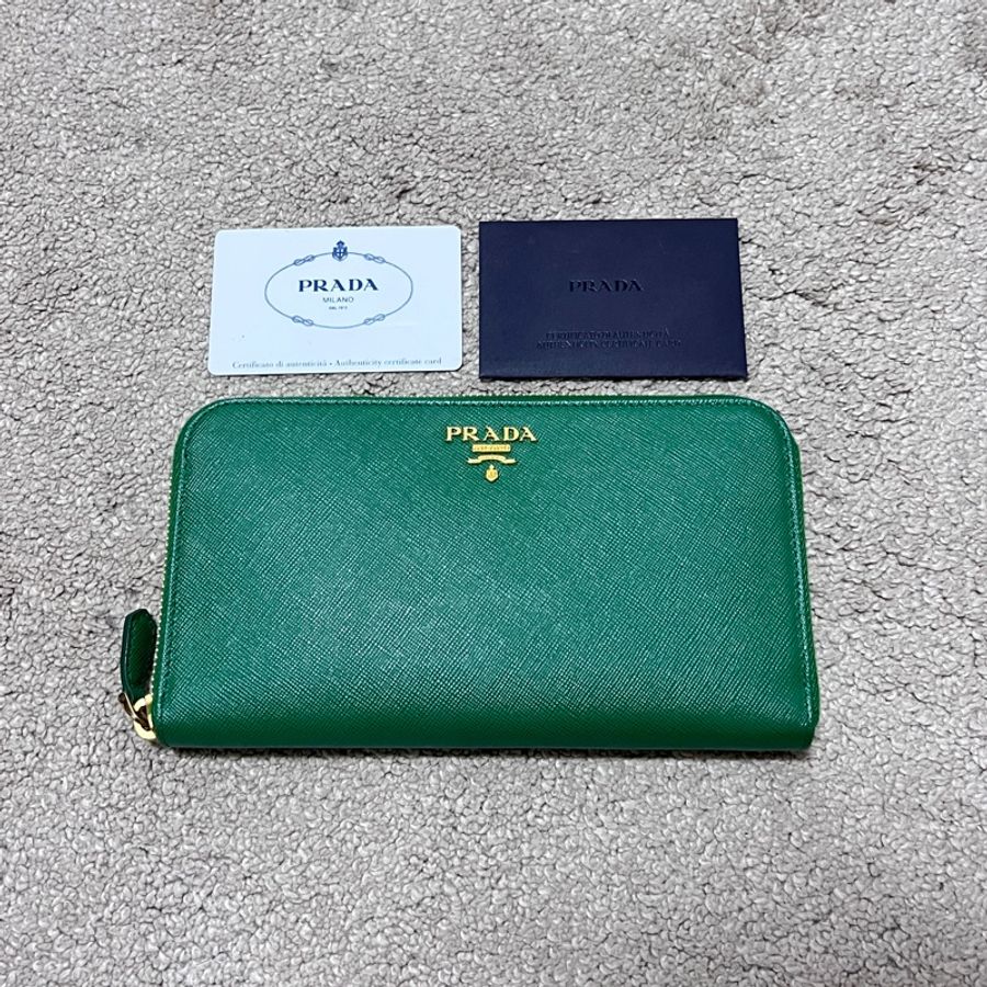 Prada Saffiano Multic Leather Zip Around Long Wallet 1M0506 十字紋防刮皮全拉鍊長夾-1