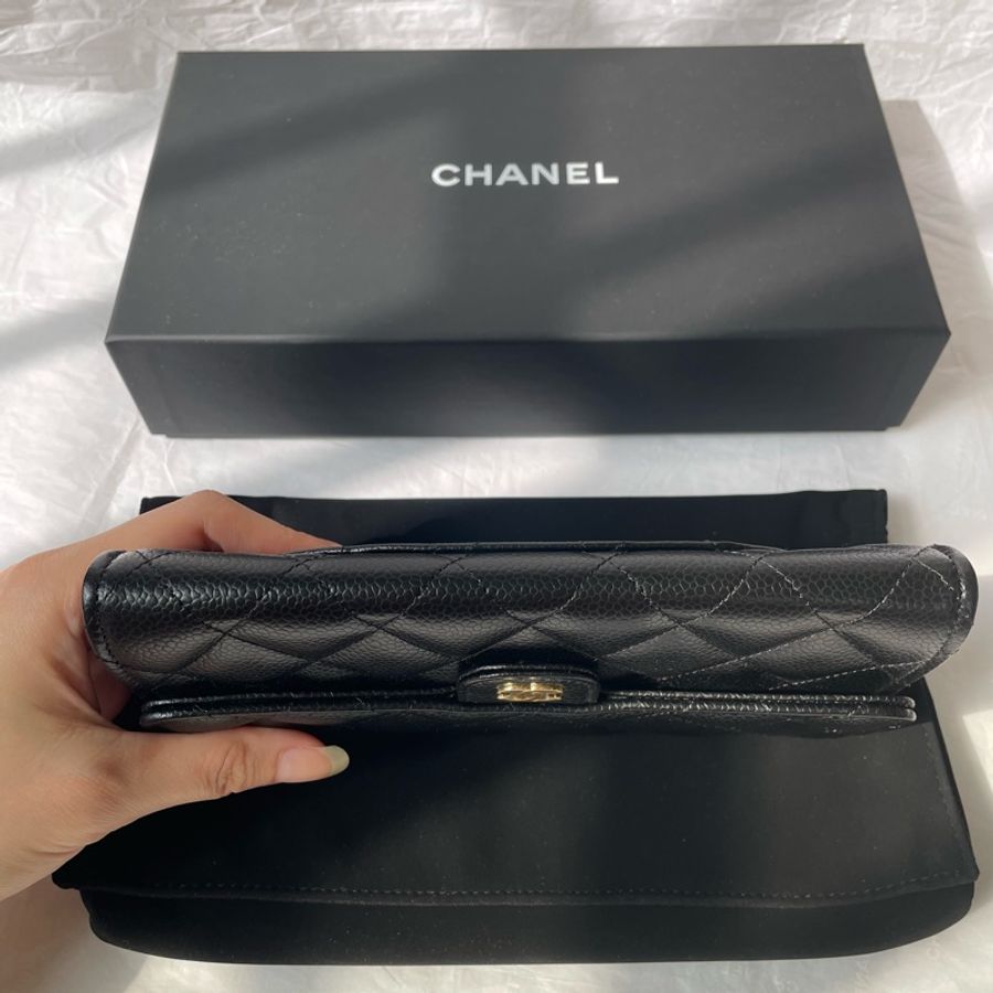 Chanel 香奈兒 CF系列經典雙C LOGO菱格紋荔枝小牛皮暗釦翻蓋長夾 黑色/金釦-11