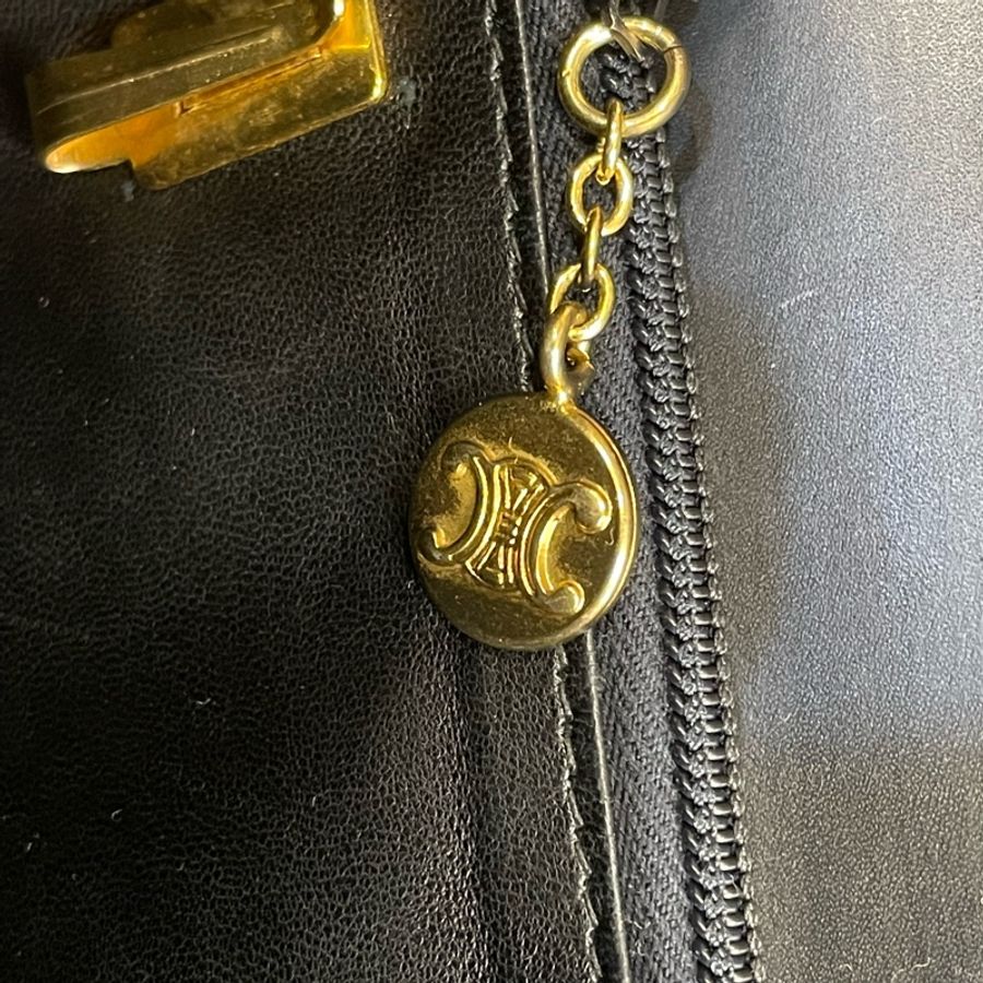 Celine vintage金馬車BOX翻蓋包/肩斜背-18