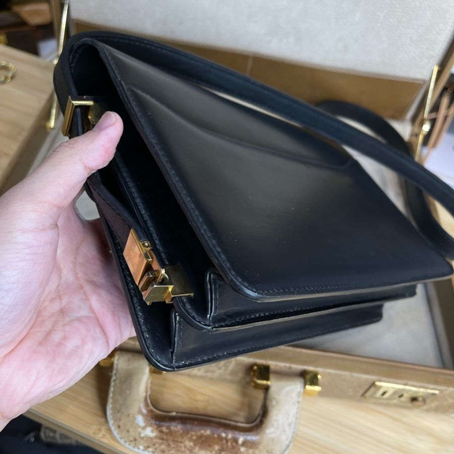 Celine vintage金馬車BOX翻蓋包/肩斜背-8