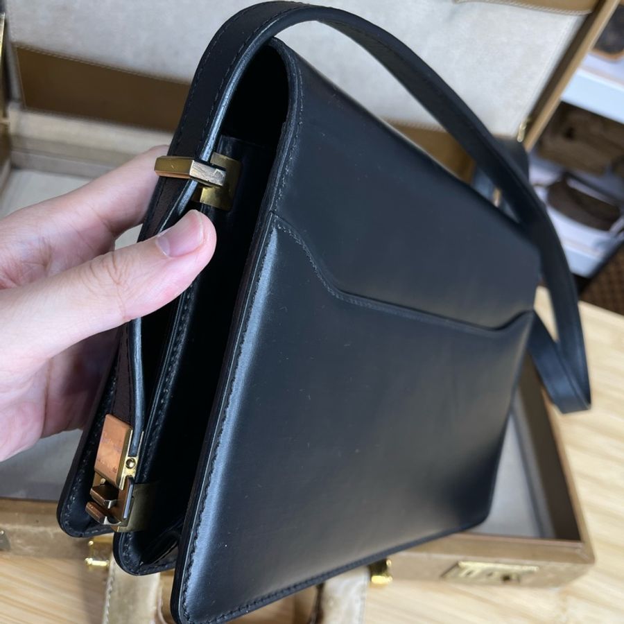 Celine vintage金馬車BOX翻蓋包/肩斜背-9