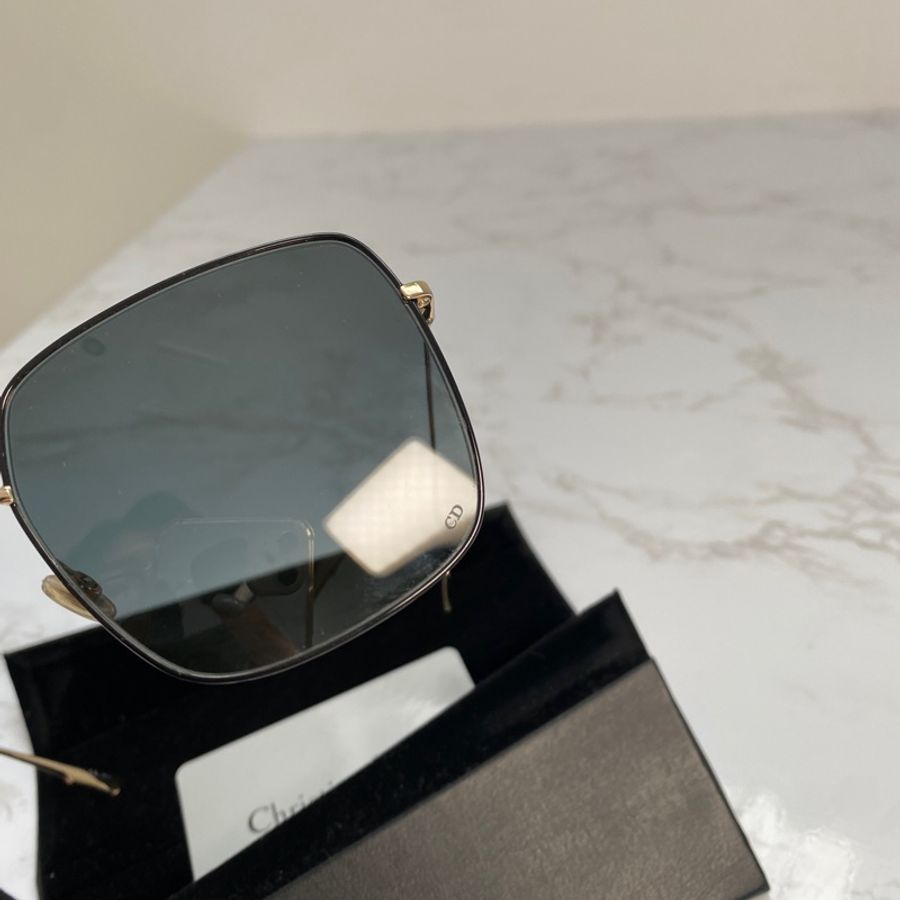 Dior 方框遮臉墨鏡-16