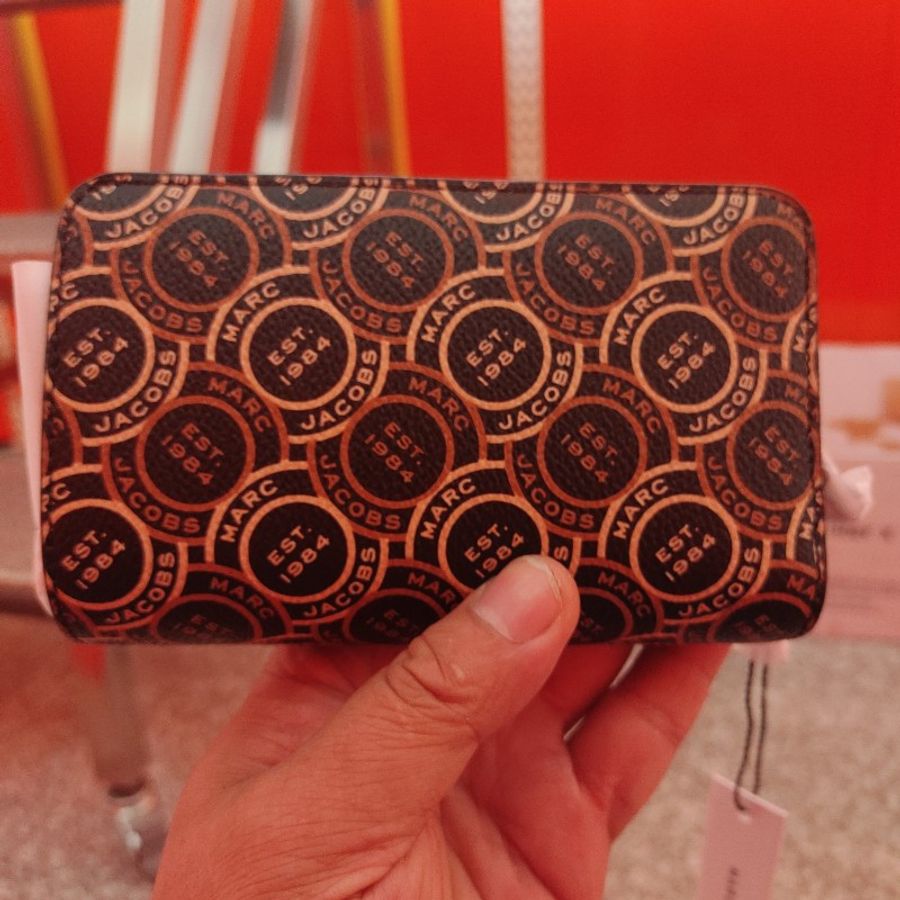 Marc Jacobs 荔枝紋防刮中夾-0