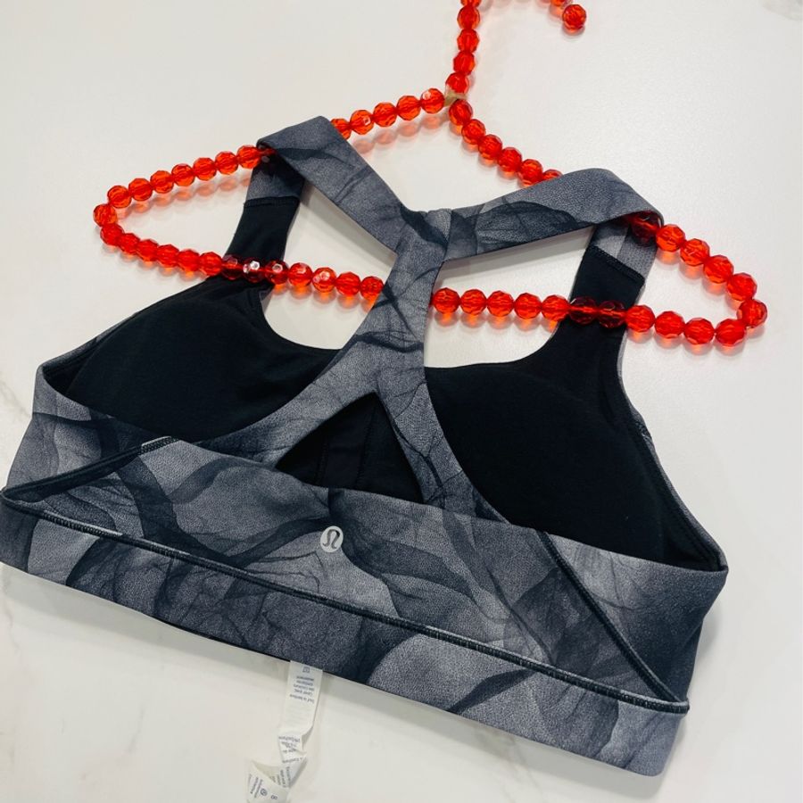 瑜伽老師出清🧘近全新二手正品lululemon黑白漸層款8號/瑜珈上衣/運動/健身/購買隨機贈瑜珈褲(看圖看內文)-7