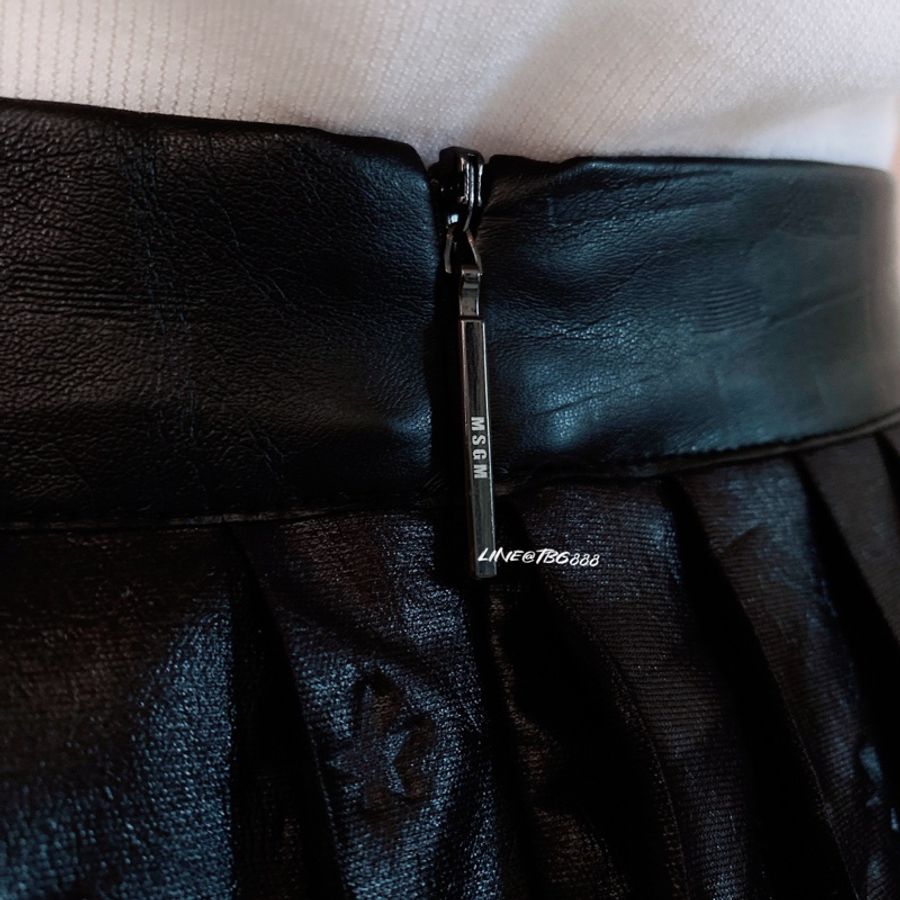 MSGM 壓紋百褶長皮裙-8