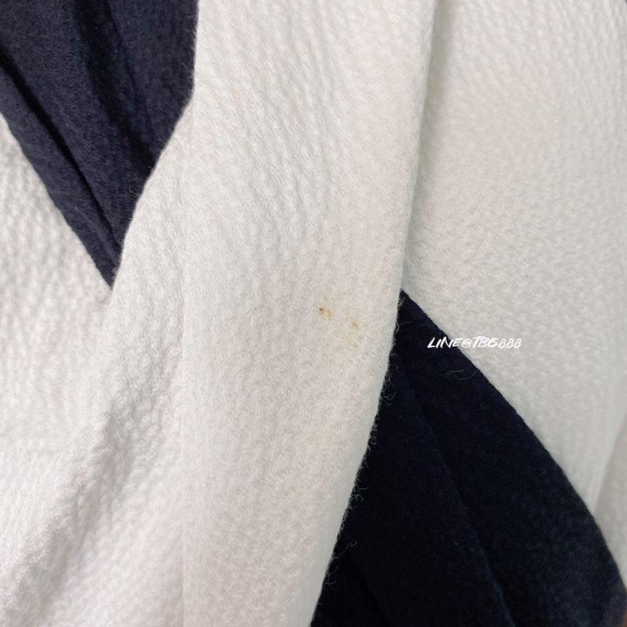 HELMUT LANG 黑白撞色拼接雙材質削肩上衣-6