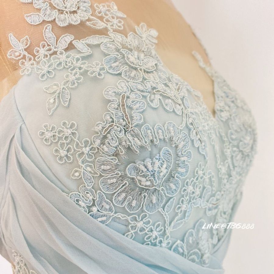 Marchesa Notte 刺繡水藍長洋裝-5