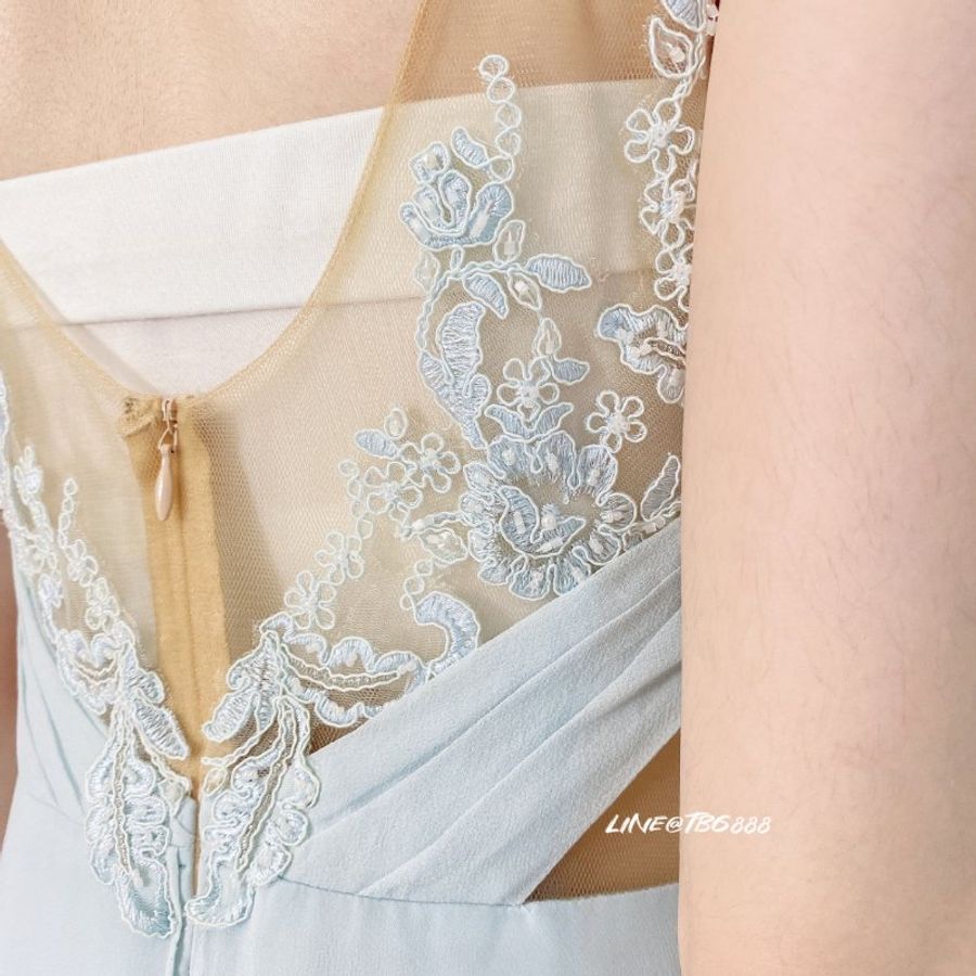 Marchesa Notte 刺繡水藍長洋裝-8