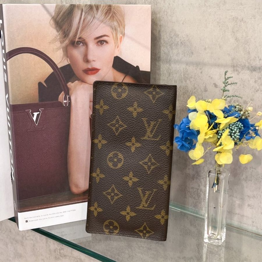 Louis Vuitton LV 老花字紋對開二折長夾/皮夾-1