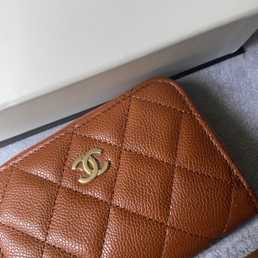 已出售 全新 Chanel 芯片款 現貨 香奈兒 白盒子 焦糖棕 短夾 經典 淡金扣 零錢包 菱格紋 康朋總店購入 美拉德 全新未拆封-2