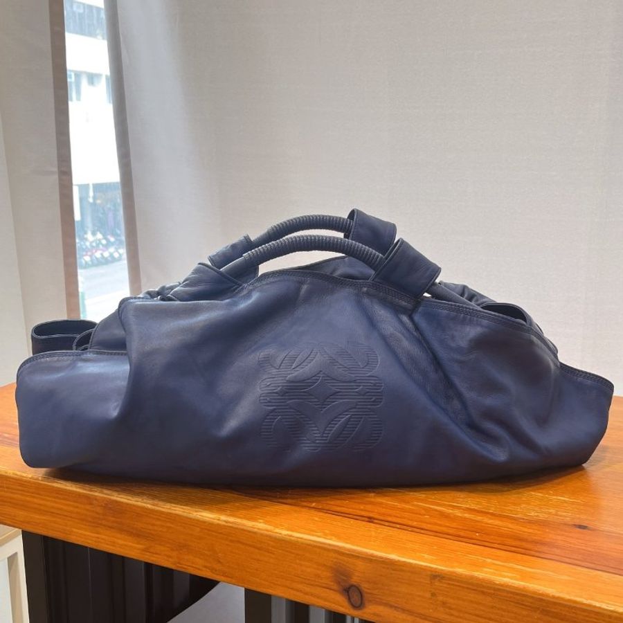 LOEWE 羅威 藍色 全皮 大款 空氣包/手提購物包-0