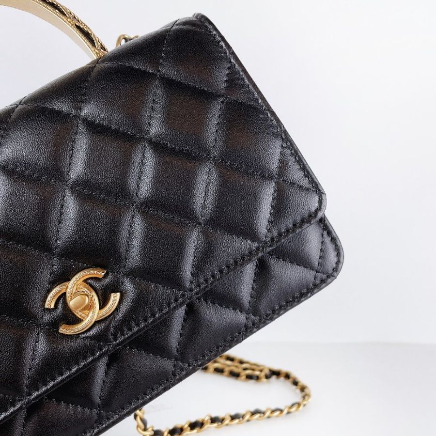Chanel woc 新款手柄23 A-12