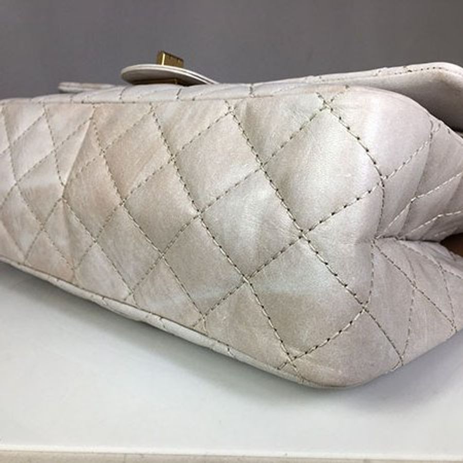 Chanel 粉色漸層大理石紋金釦牛皮2.55鍊帶包 28CM A37587-4