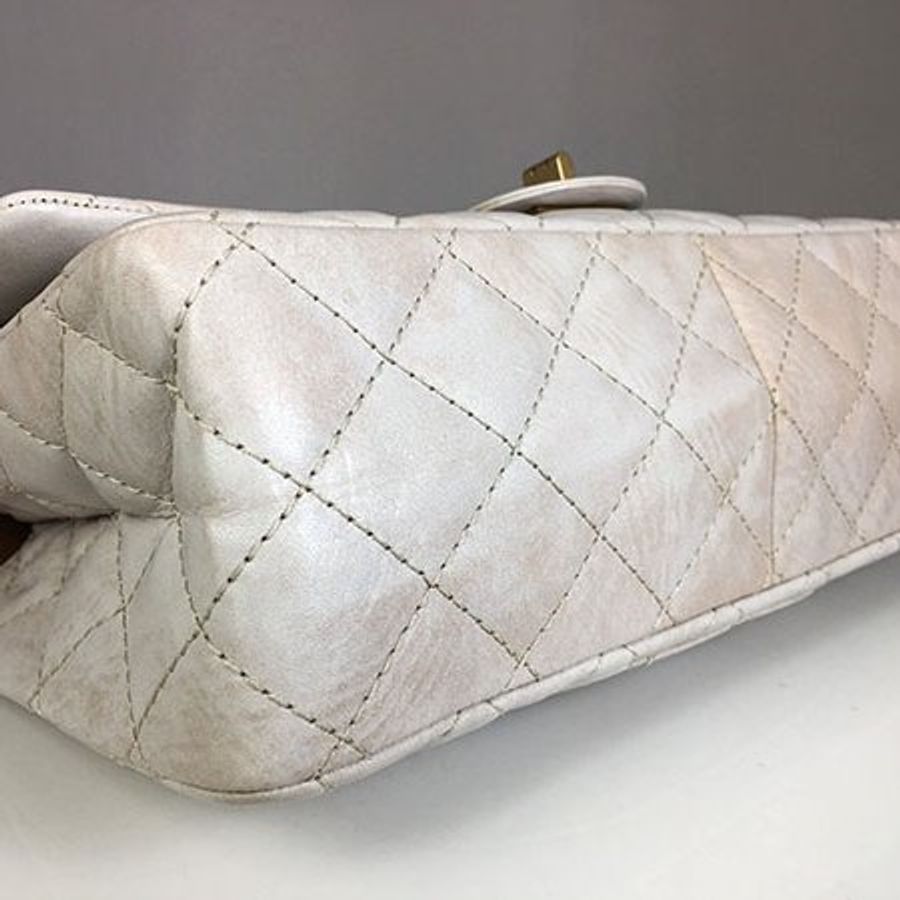Chanel 粉色漸層大理石紋金釦牛皮2.55鍊帶包 28CM A37587-5